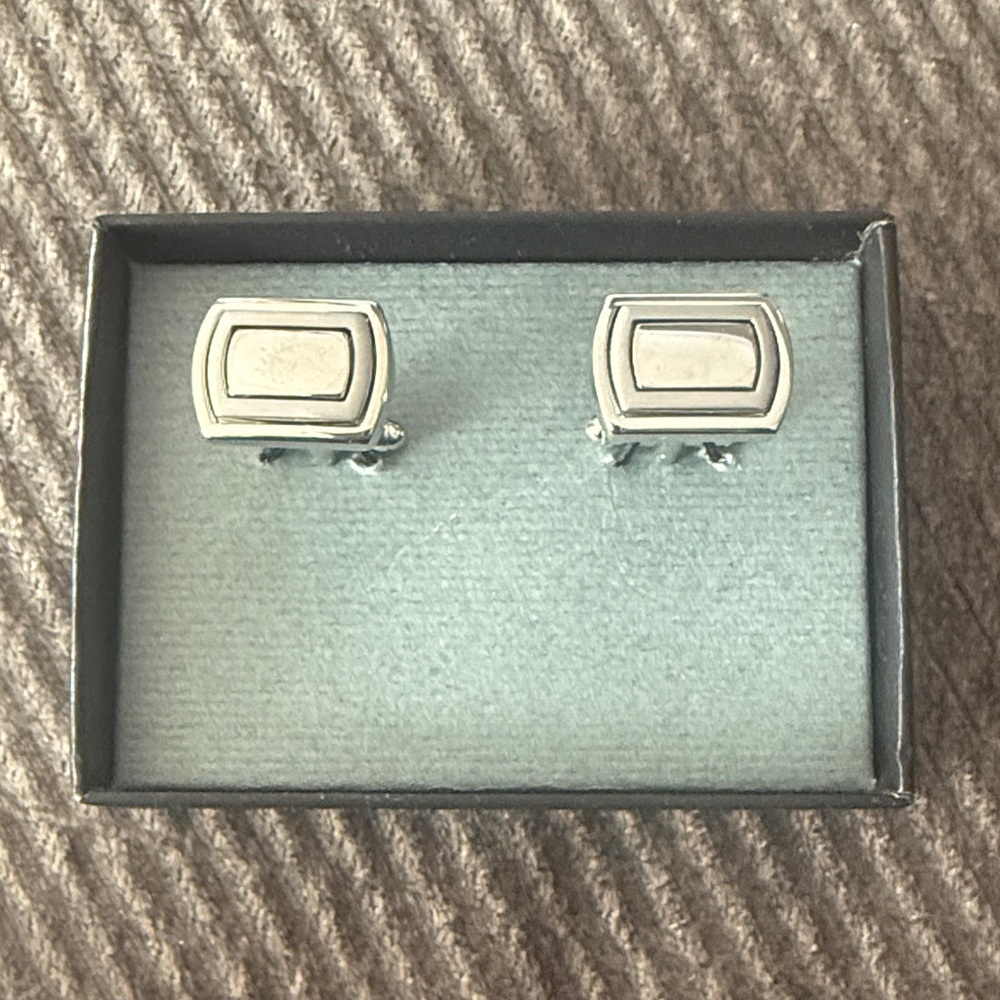 Elegant Silver Cufflinks
 Box 4